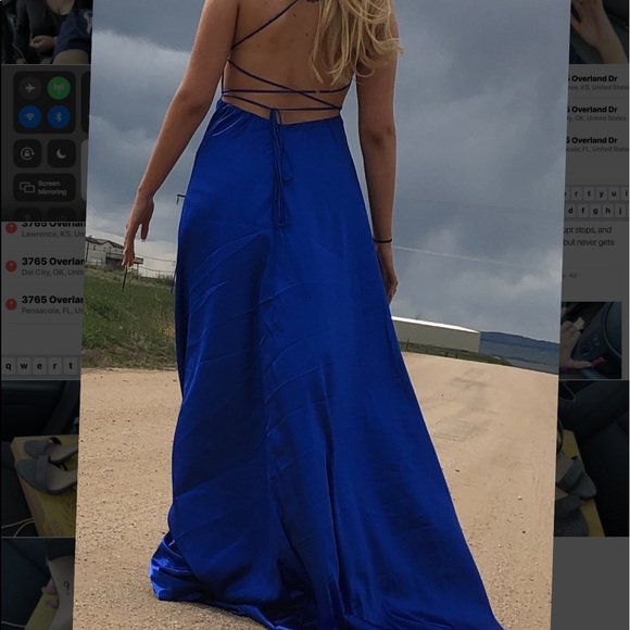 Dress - Picture 3 of 3